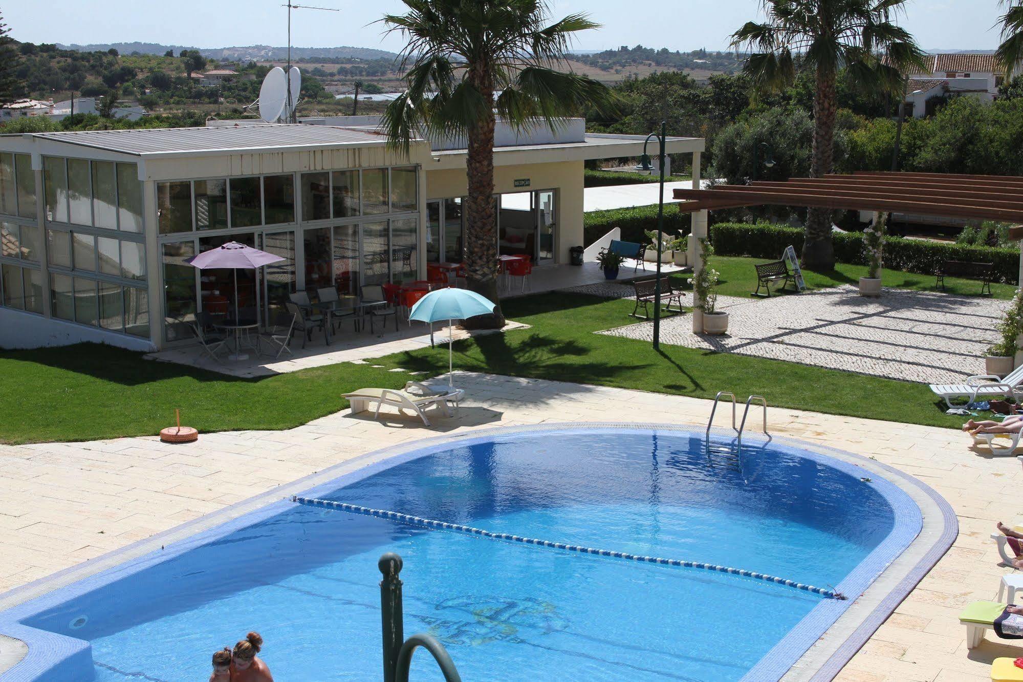Apartamentos Santa Teresinha Alvor Exteriér fotografie