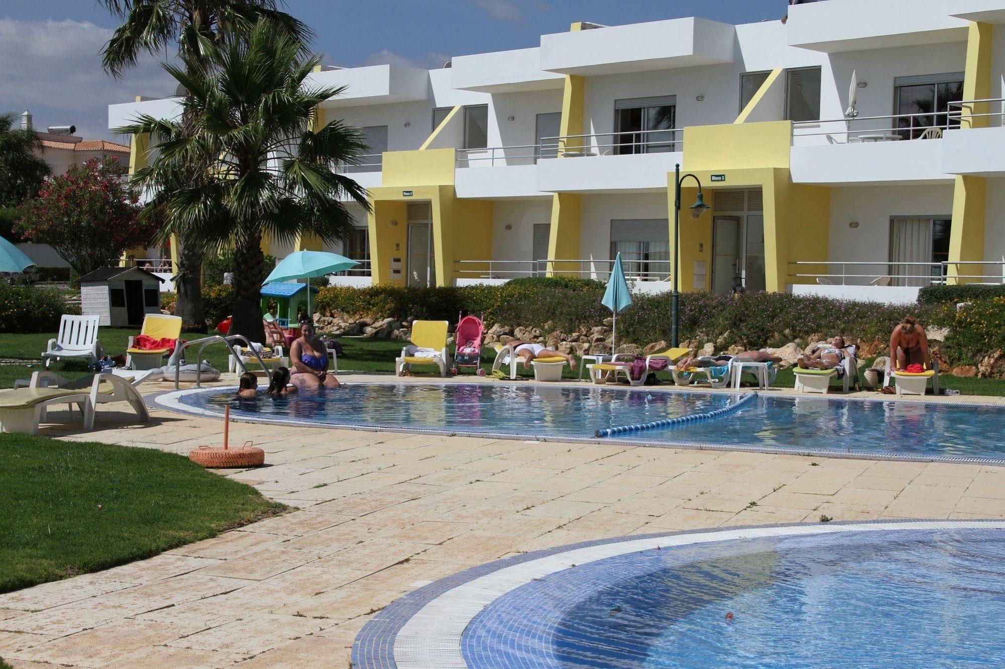 Apartamentos Santa Teresinha Alvor Exteriér fotografie